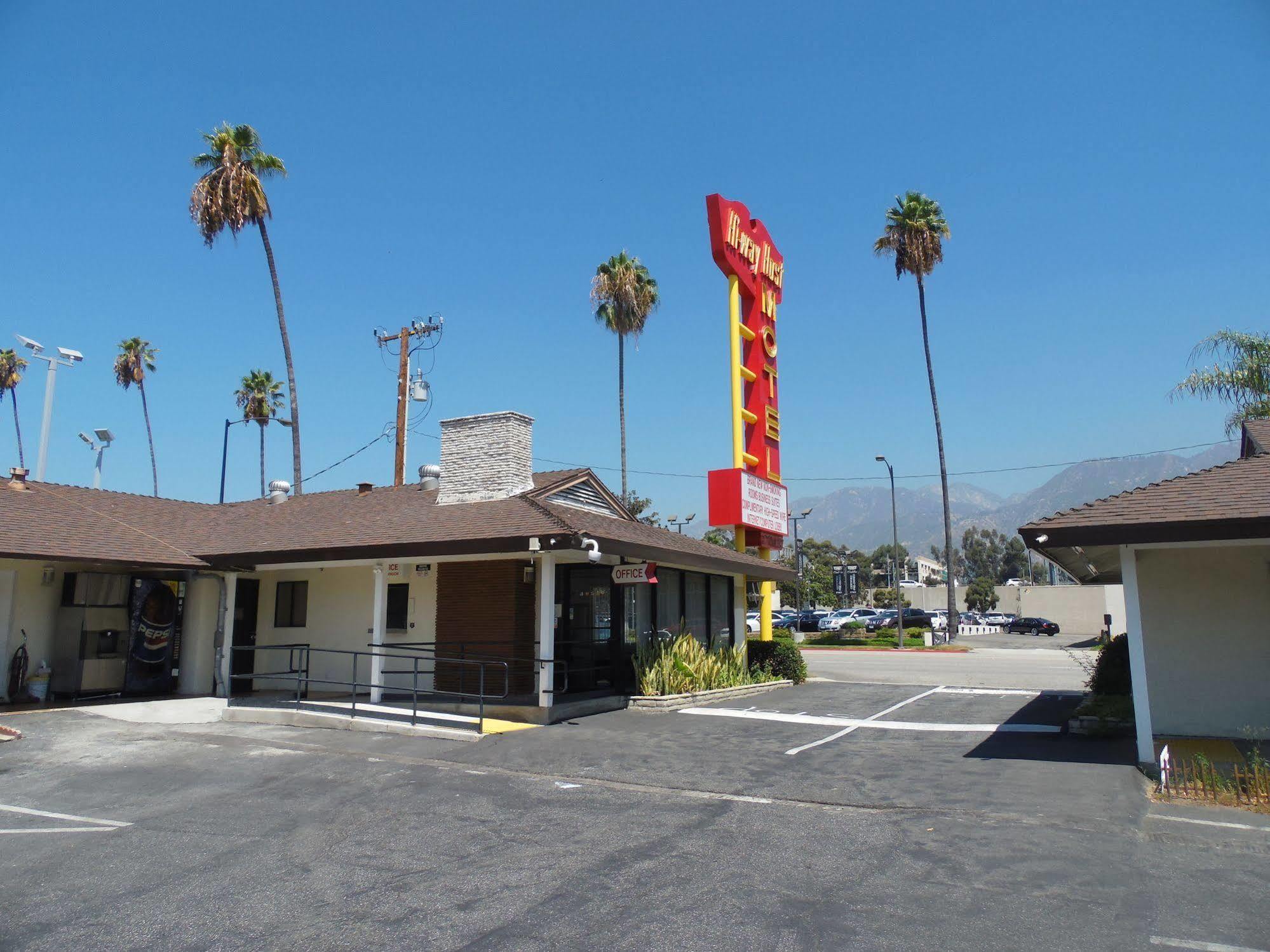 Hi-Way Host Motel Pasadena Exteriör bild